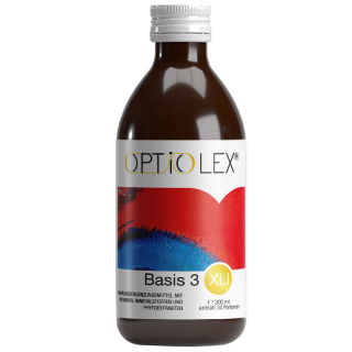 Optiolex Base 3 Multivitamin Juice 300ml. Dietary supplements with vitamins, minerals and phytoextracts.